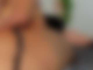 shantal's Live Sex Cam Show