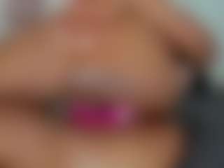 shantal's Live Sex Cam Show