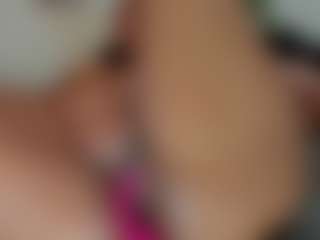 shantal's Live Sex Cam Show