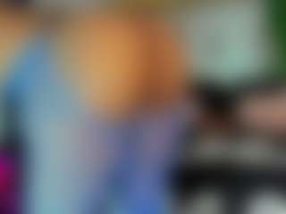 shantal's Live Sex Cam Show