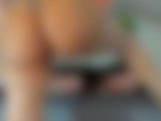shantal's Live Sex Cam Show