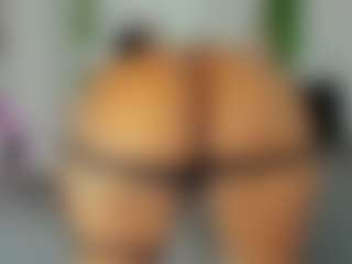 shantal's Live Sex Cam Show