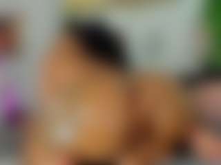 shantal's Live Sex Cam Show