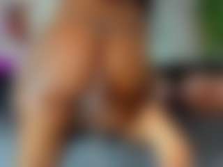 shantal's Live Sex Cam Show