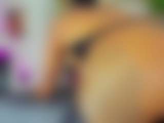 shantal's Live Sex Cam Show