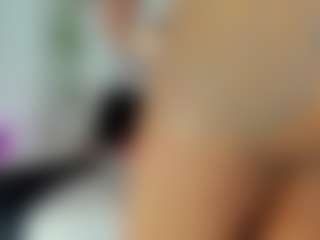 shantal's Live Sex Cam Show
