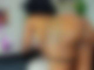 shantal's Live Sex Cam Show