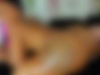 shantal's Live Sex Cam Show