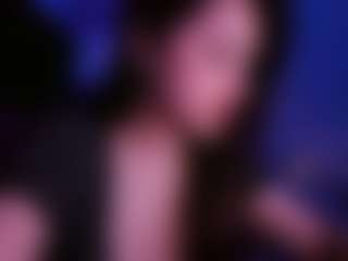 Live cam show with Sunny - Spy Petite on AdultVida.com