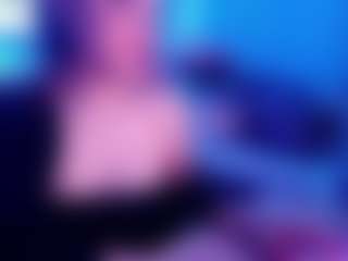 Live cam show with Sunny - Costume on Hubzter Live