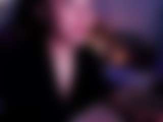 Live cam show with Sunny - Lush Brown Hair on Mixed Magazine Live