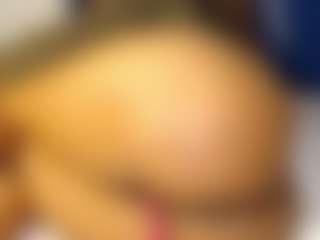 Live cam show with hotdevora - Ebony on WildCum | colombia