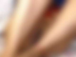 Live cam show with hotdevora - Small Ass on CamSextacy