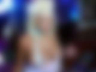 Live cam show with JadeDolly - Athletic Asshole on Dolls Live