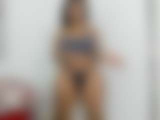 Live cam show with ambersmithx - Black Amateur on Stripli.com