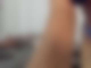 Live cam show with ambersmithx - Black Dildo on camtv