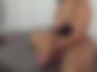 ambersmithx's Live Sex Cam Show