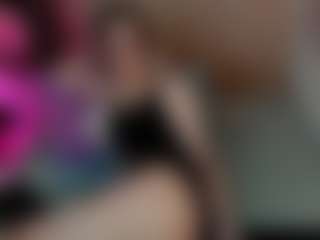 Live cam show with CuteEri - Brown Hair on Camsoda