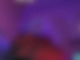 Live cam show with RisqueJ - Squirt Latina on livesuperchat.net