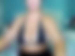 Live cam show with JessicaLove - Middle Aged on Cam Slut