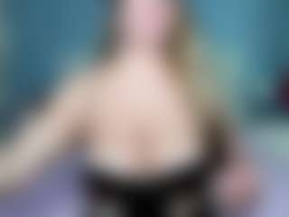 Live cam show with JessicaLove - Thick on Camsoda Late Night
