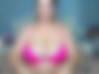 Live cam show with JessicaLove - Nails on Dare Cams