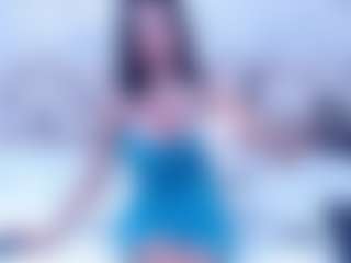 Live cam show with sandrax - Gagging on Fit Hotties
