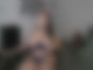 Live cam show with Mali J - Ebony on chickslive.net | united states