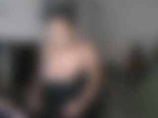 Live cam show with Mali J - Anal on Camsoda