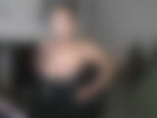 Live cam show with Mali J - Full Nudity on Camsoda