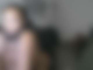 Live cam show with Mali J - Landingstrip on Cam Slut