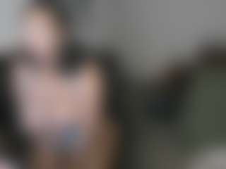Live cam show with Mali J - Cum Curvy on x69.live
