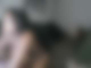 Live cam show with Mali J - Natural on Camsoda