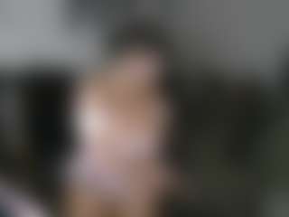 Spettacolo in cam dal vivo con Mali J - Anal su Camsoda