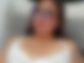 Live cam show with malalha - BBW on Mixed Magazine Live