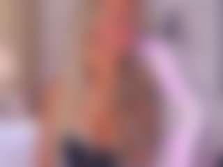 Live cam show with Alicia - Tattoos on Camsoda