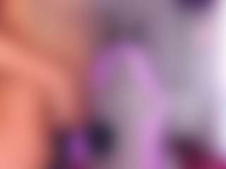 Live cam show with Alicia - Fingering MILF on sexylive.show