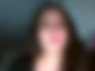 ninaloveshead's Live Sex Cam Show