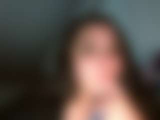 ninaloveshead's Live Sex Cam Show