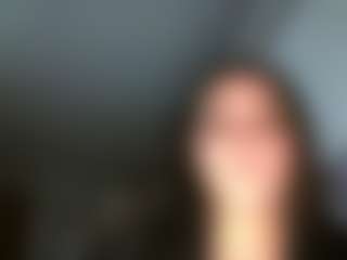 ninaloveshead's Live Sex Cam Show