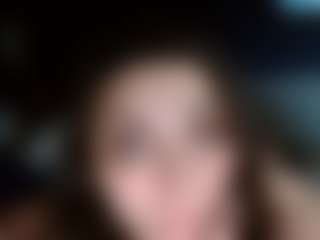 ninaloveshead's Live Sex Cam Show