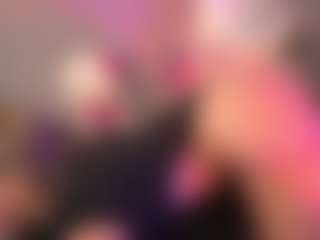 crystalcherr's Live Sex Cam Show