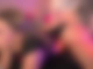 crystalcherr's Live Sex Cam Show