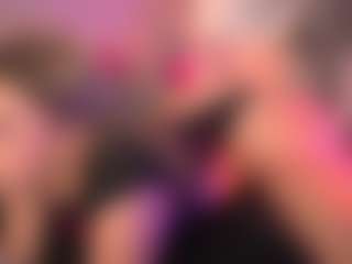 Live cam show with crystalcherr - Twerk on Camsoda