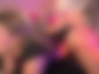 crystalcherr's Live Sex Cam Show