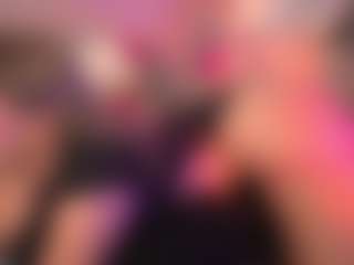crystalcherr's Live Sex Cam Show
