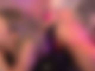 crystalcherr's Live Sex Cam Show