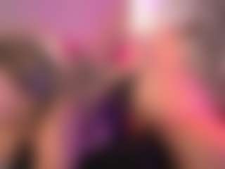 crystalcherr's Live Sex Cam Show
