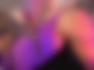 crystalcherr's Live Sex Cam Show