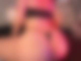 crystalcherr's Live Sex Cam Show